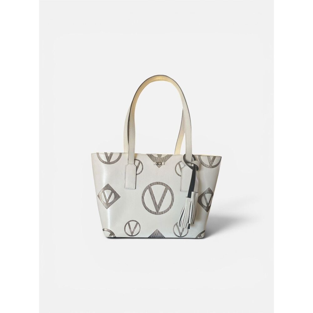 Valentino by Mario Valentino EUC